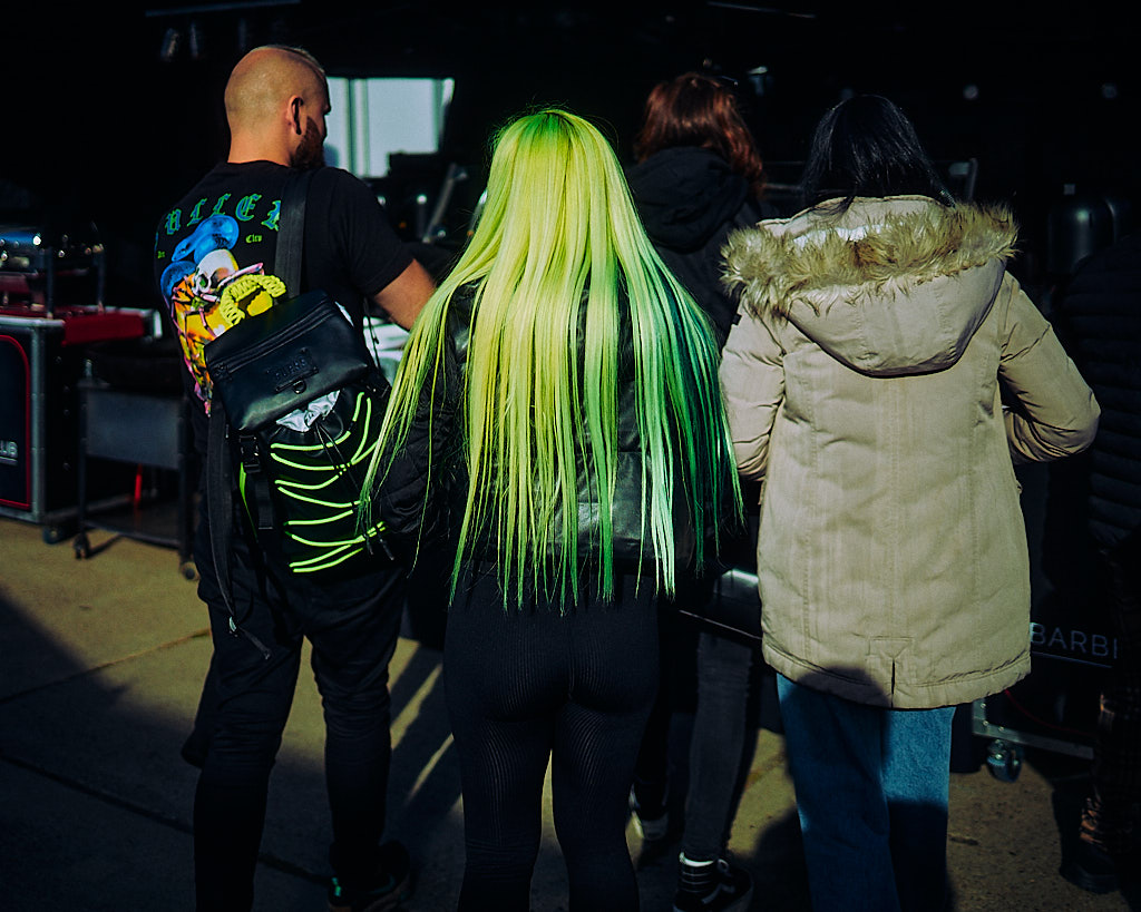 eventfotografie-am-cheyenne-tattoo-factory-day-von-tattoo-artist-und-besucher-in-berlin