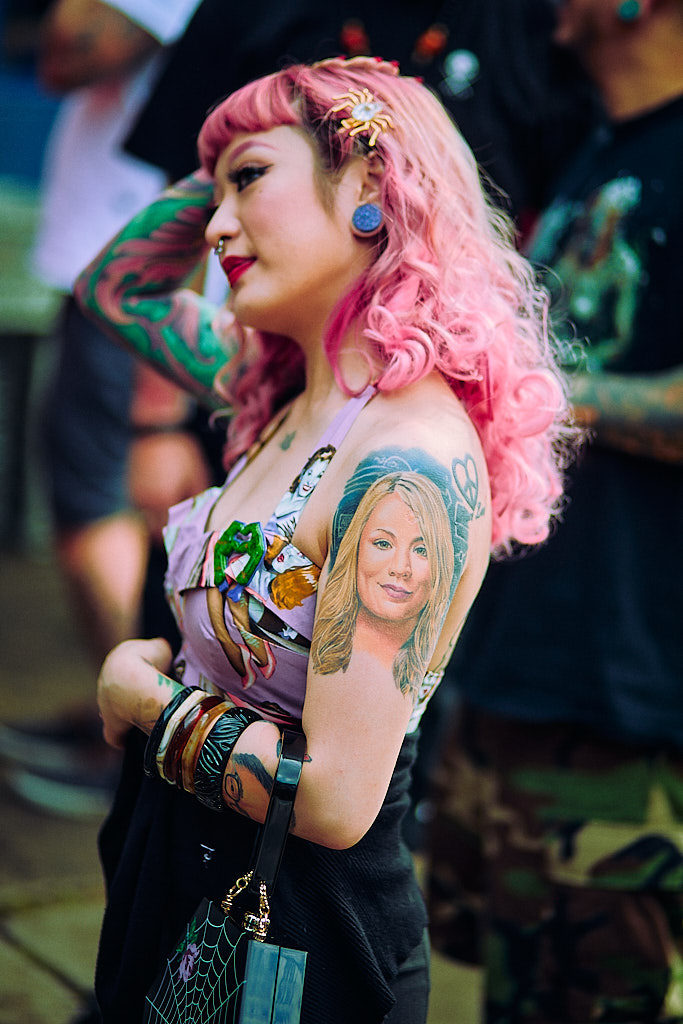 Portrait eines Tattoo-Artists beim Cheyenne Tattoo Factory Day in Berlin